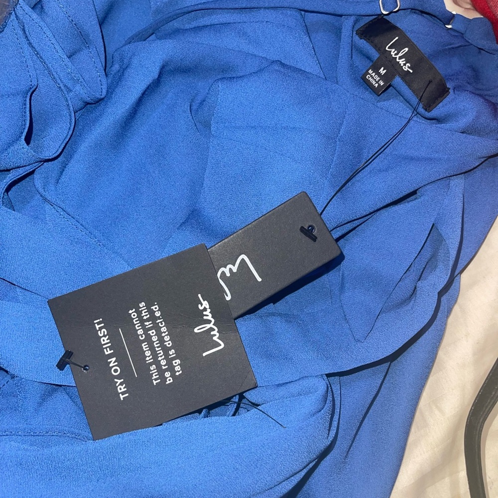 NWT LULU BLUE RUFFLE DRESS - Picture 3 of 3